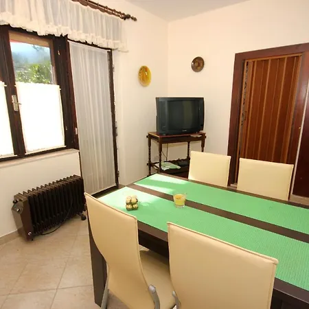 Arbanija 9423a Apartman Trogir