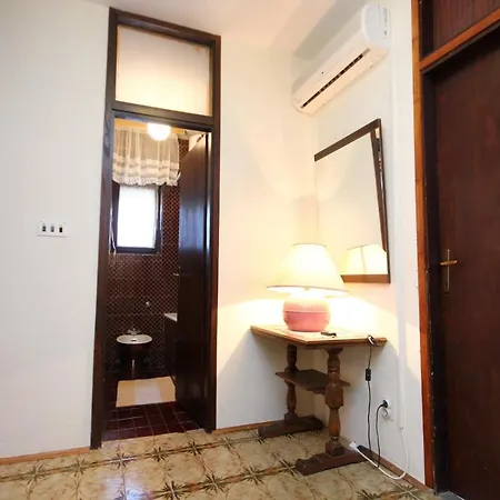 Apartamento Arbanija 9423a *